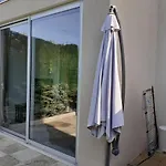 T2 Bord De Avec Jardin Et Piscine Appartement Saint Aygulf
