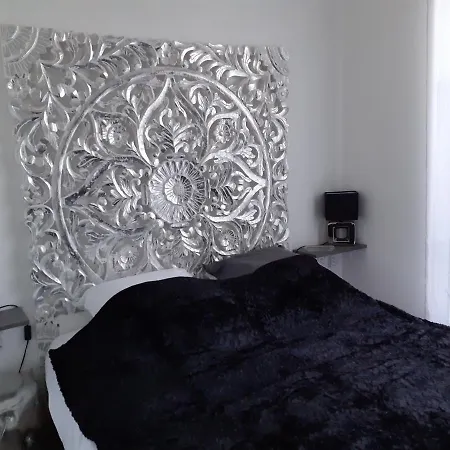 Apartmán T2 Bord De Avec Jardin Et Piscine Saint Aygulf