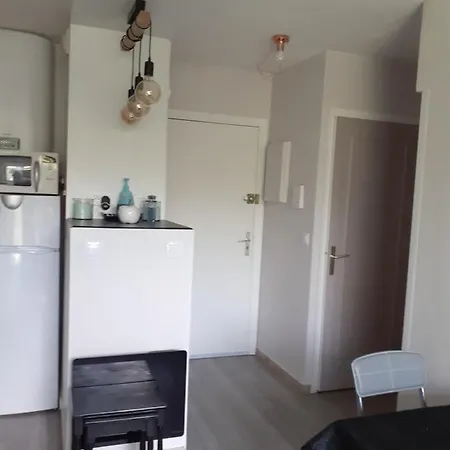 Apartmán T2 Bord De Avec Jardin Et Piscine Saint Aygulf